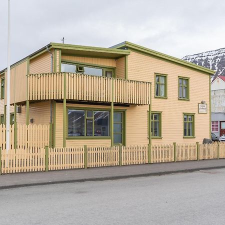 Isafjordur Hostel Eksteriør billede